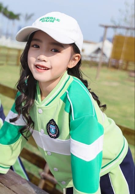 スタジャン 緑 学園風明るい春色スポーティ制服