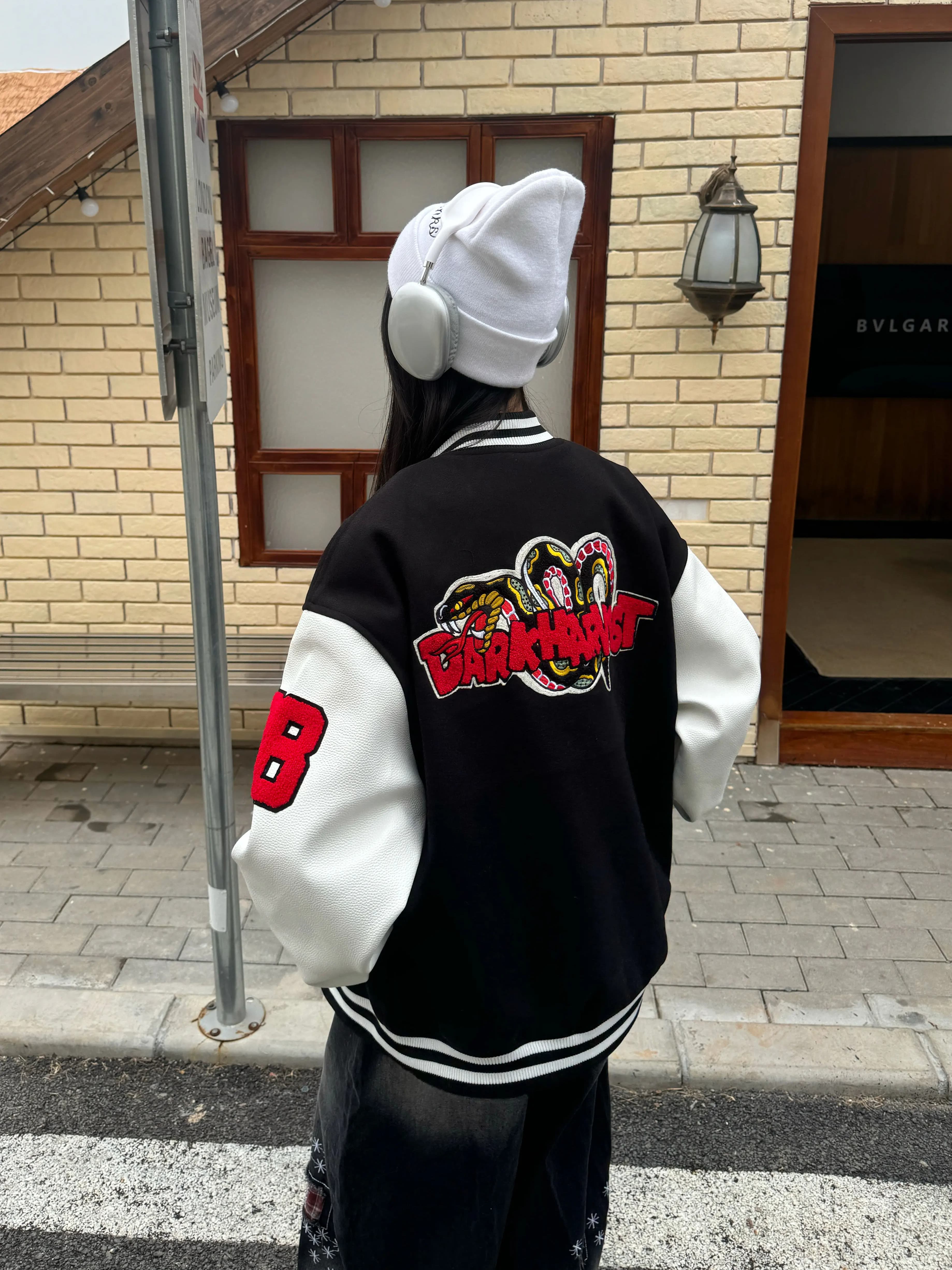 スタジャン 赤 ストリート風スタイリッシュ学院派